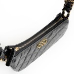 シャネル ホーボーバッグ キルティングカーフスキン